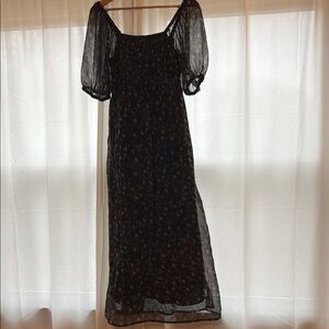 Elegant Green and Black Floral Midi Dress